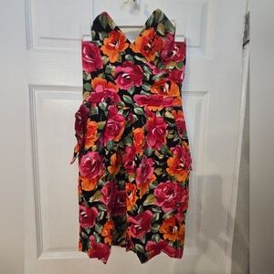 Floral stapless dress